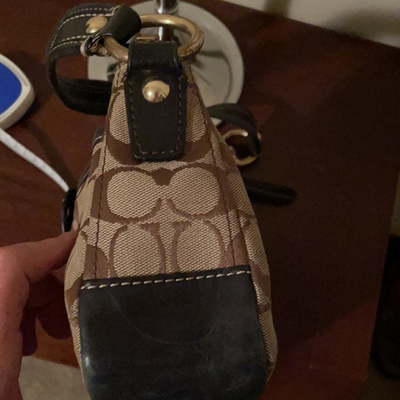 Coach purse - Picture 6 of 15